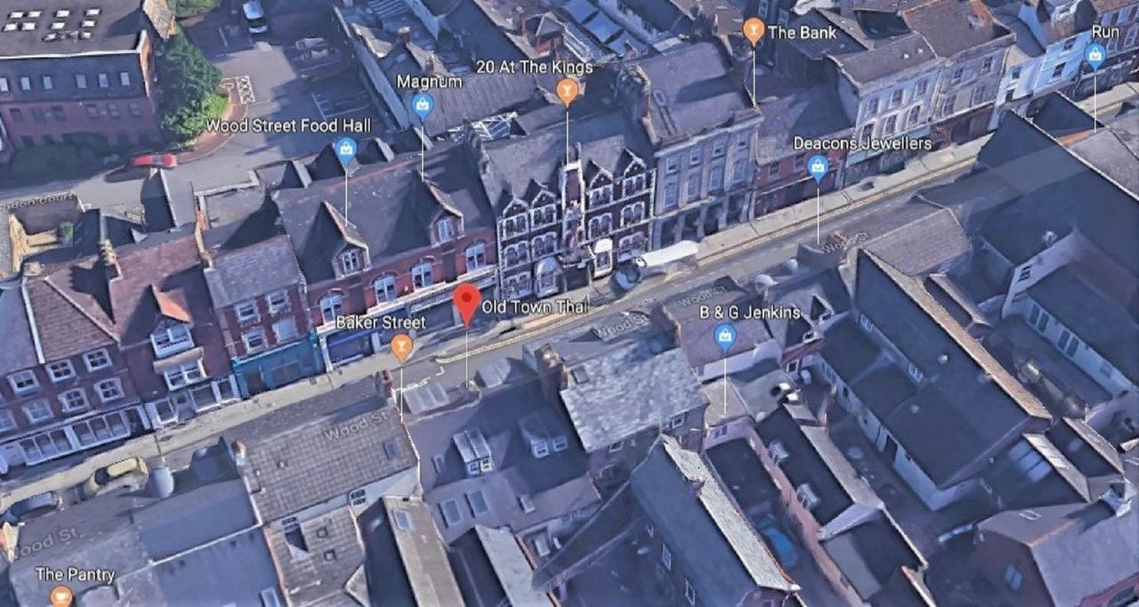 Апартаменты Swindon Old Town Duplex - Entercloud9Sa Экстерьер фото