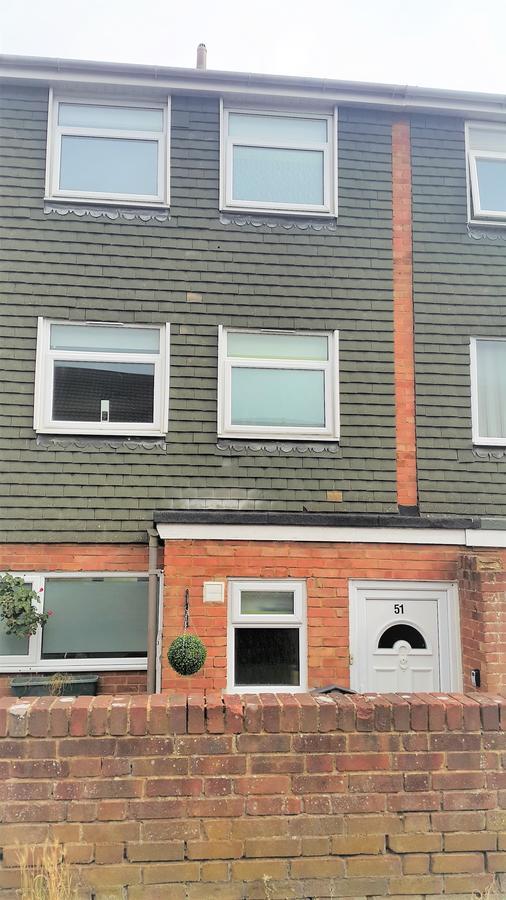 Апартаменты Swindon Old Town Duplex - Entercloud9Sa Экстерьер фото